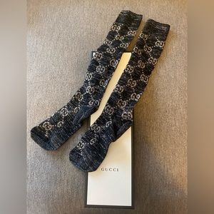 Gucci socks 
Size small 
Never been worn